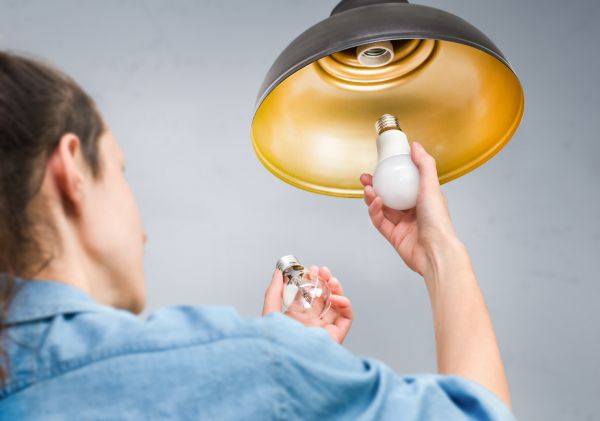 Cost of Light Bulb Replacement in Toms River