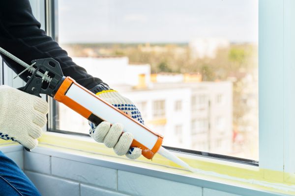 Cost of Window Recaulking Service in Toms River