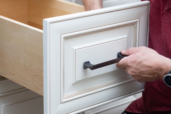 Cost of Cabinet Handle Installation in Toms River