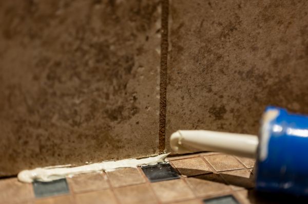 Cost of Shower Caulk Replacement in Toms River
